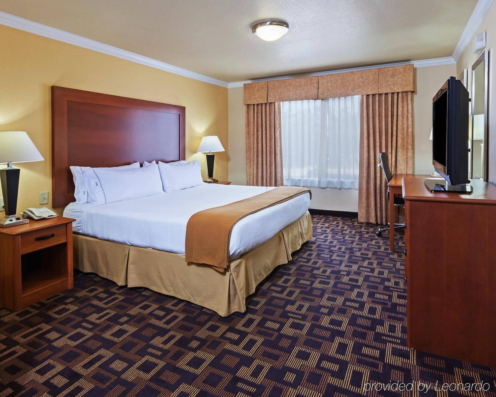 Holiday Inn Express & Suites Austin Nw - Lakeline By Ihg Exterior photo