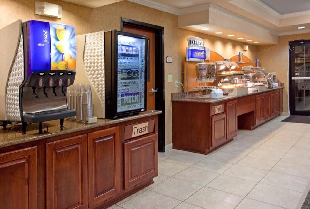 Holiday Inn Express & Suites Austin Nw - Lakeline By Ihg Exterior photo